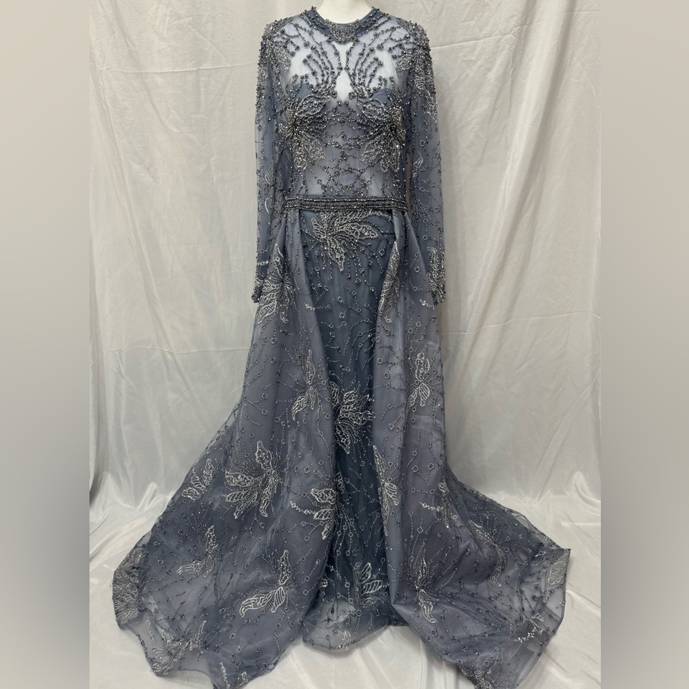 Elegant Blue Grey Gown - Picture 3 of 12